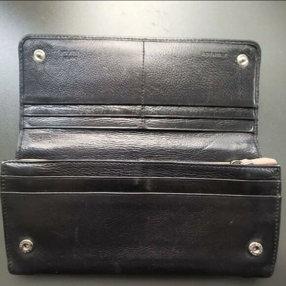 used PRADA Bi-fold leather wallet - Picture 2 of 11